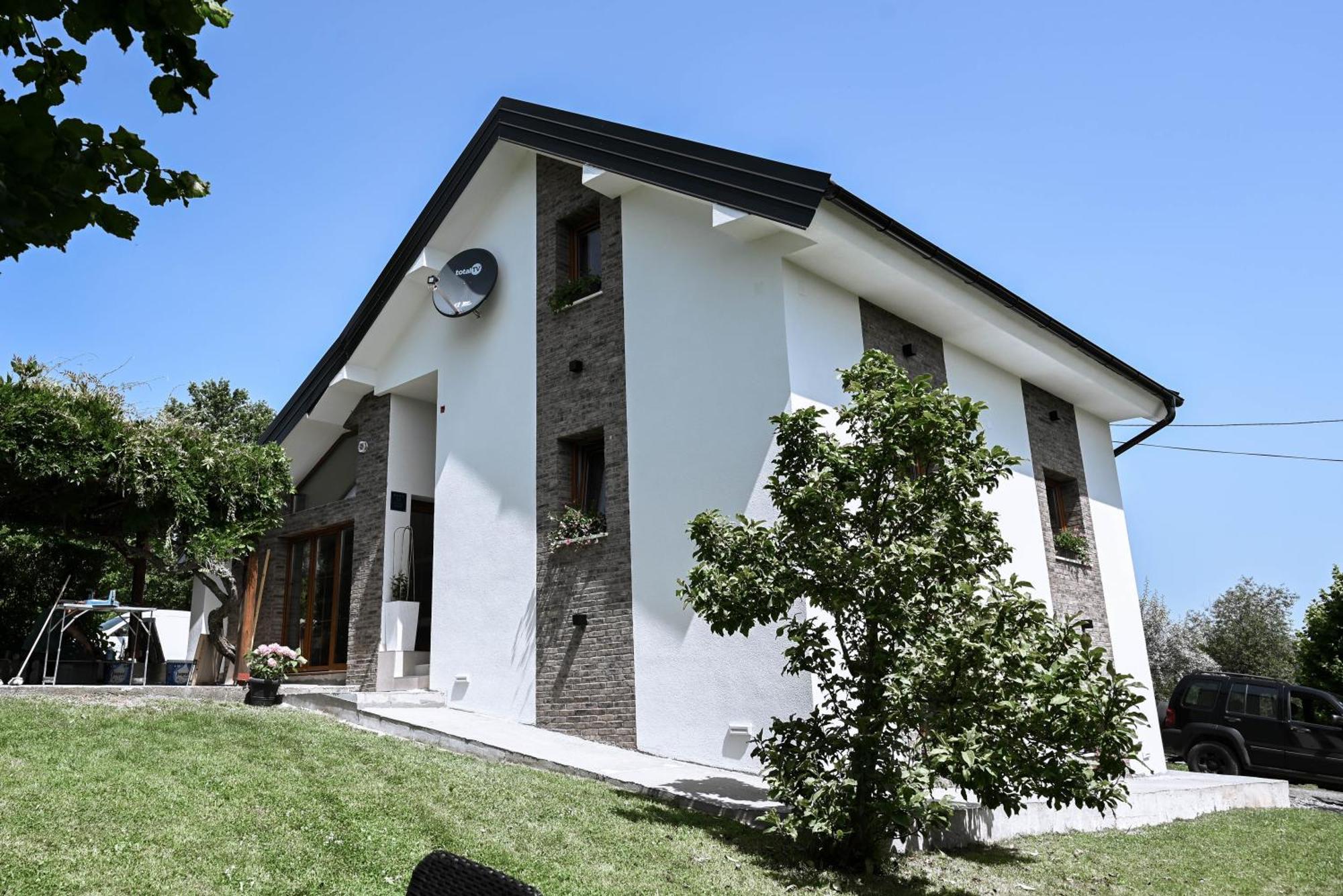 House Wisteria Villa Rakovica Exterior photo